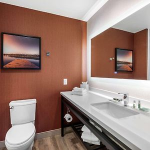 King Room Mobility accessible